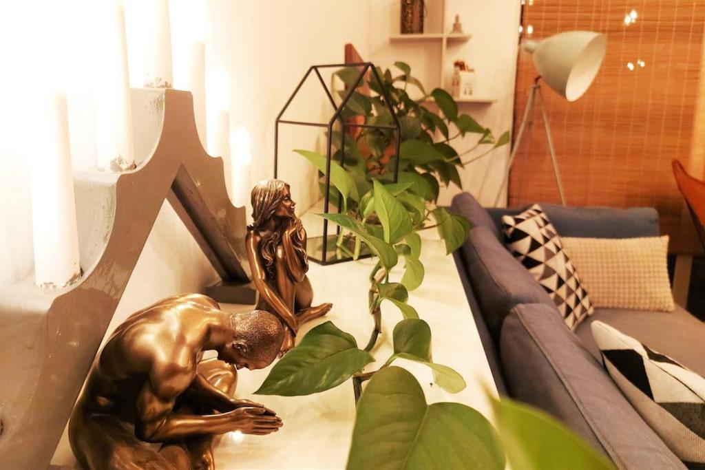 בוקרשט Cosy Boutique 61 Sqm Apartment - Private Parking - Ten Blocks Residence מראה חיצוני תמונה
