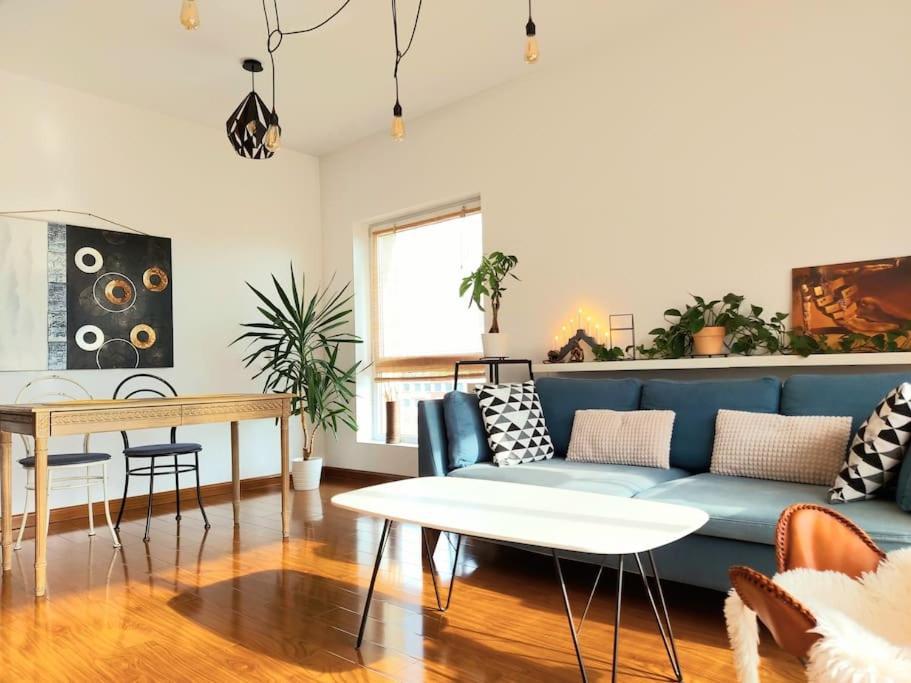 בוקרשט Cosy Boutique 61 Sqm Apartment - Private Parking - Ten Blocks Residence מראה חיצוני תמונה
