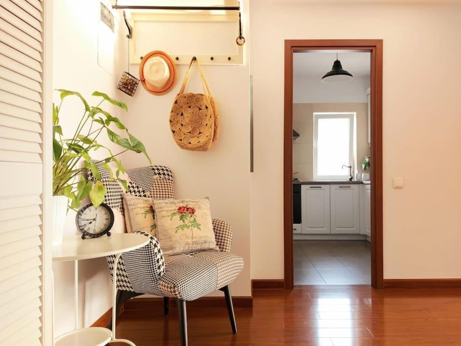 בוקרשט Cosy Boutique 61 Sqm Apartment - Private Parking - Ten Blocks Residence מראה חיצוני תמונה